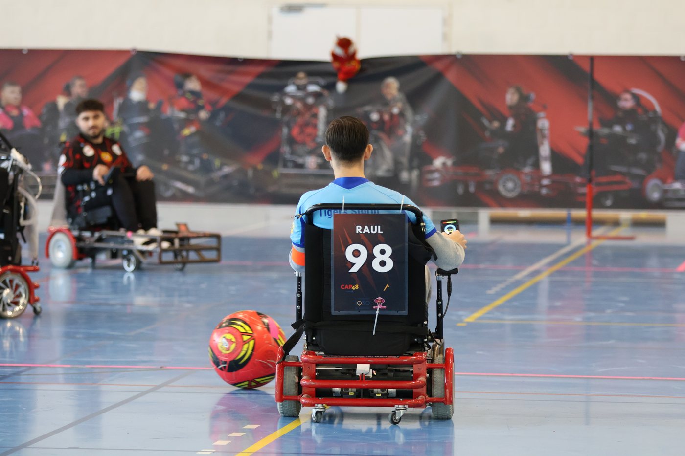 Match de powerchair football Tigerstorm